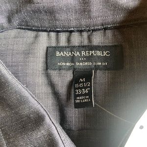 Banana Republic dress shirt // 15-15.5"  33-34" sleeve